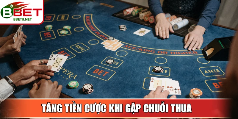 Baccarat BBet – Trò Chơi Bài Đối Kháng Hấp Dẫn Nhất 2025 4 Sin88 Tăng tiền cược khi gặp chuỗi thua và chờ đợi cơ hội thắng